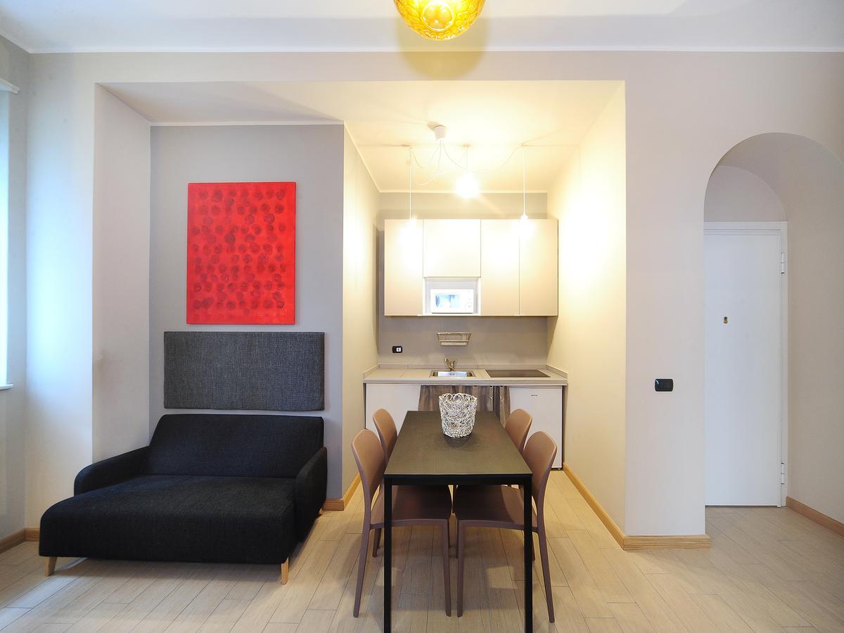 Urban District Apartments - Milan Old Town Central 2 Br Milão Exterior foto
